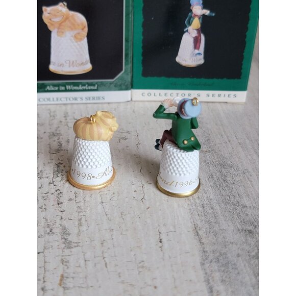 Hallmark Alice wonderland Cheshire Cat Mad Hatter miniature thimble ornament Xma - Picture 5 of 6